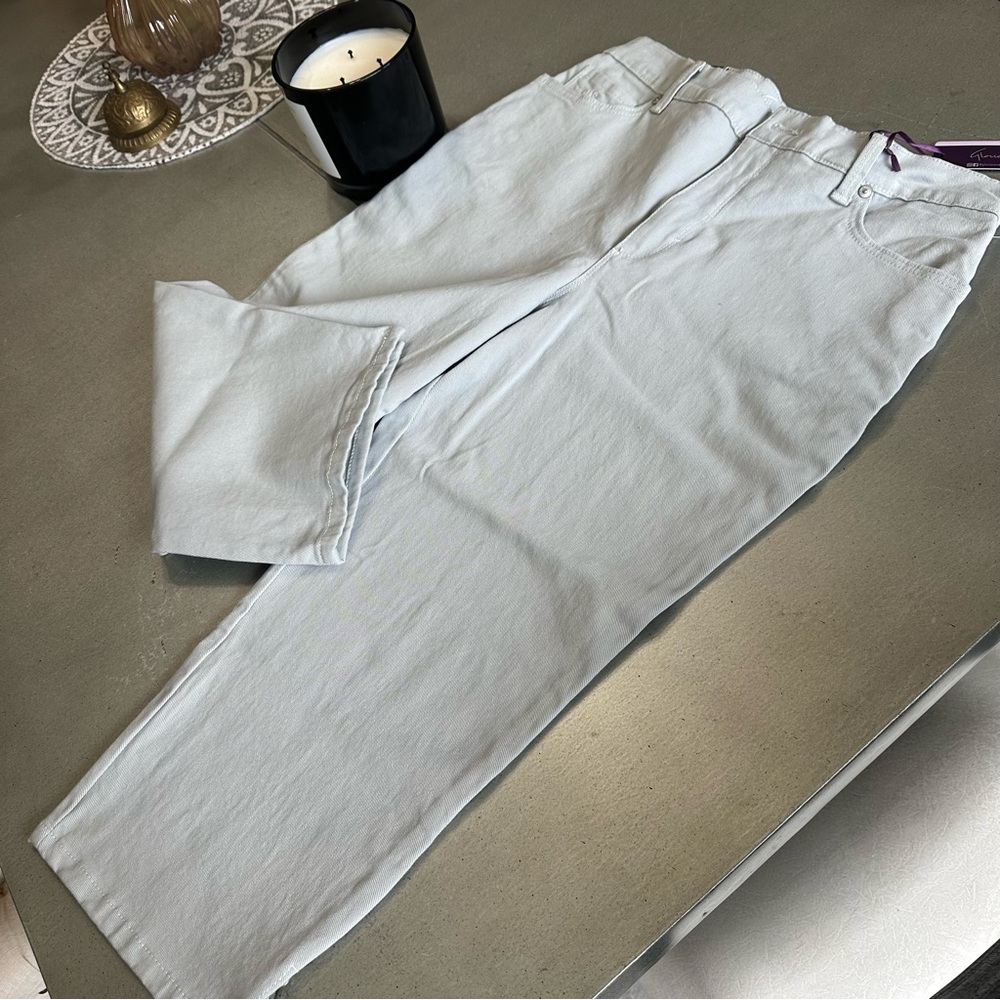 Gloria Vanderbilt Stylish gray denim capri jeans AMANDA heritage fit casual 10 - Picture 4 of 11